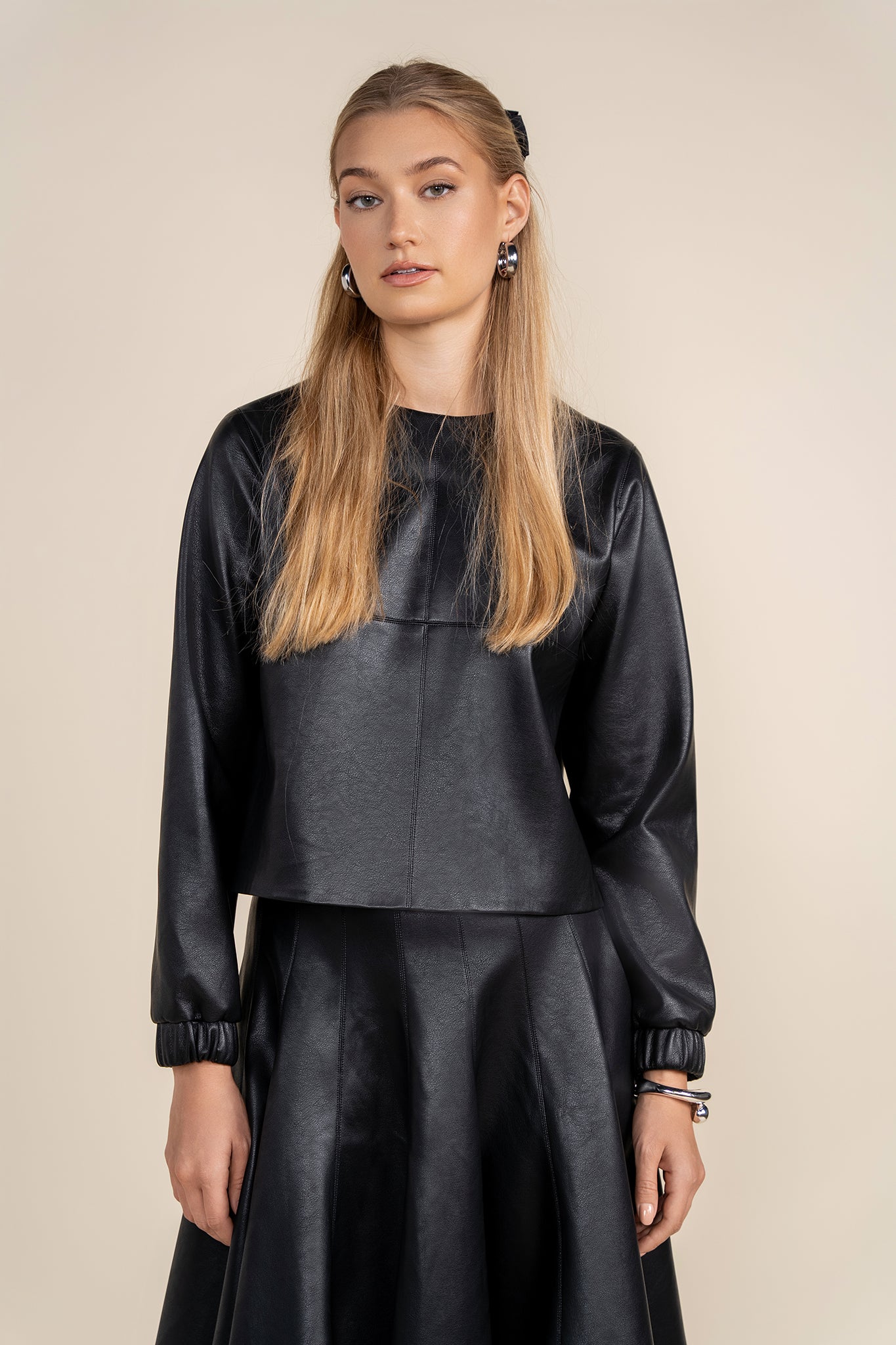 Daun Leather Shirt in Black