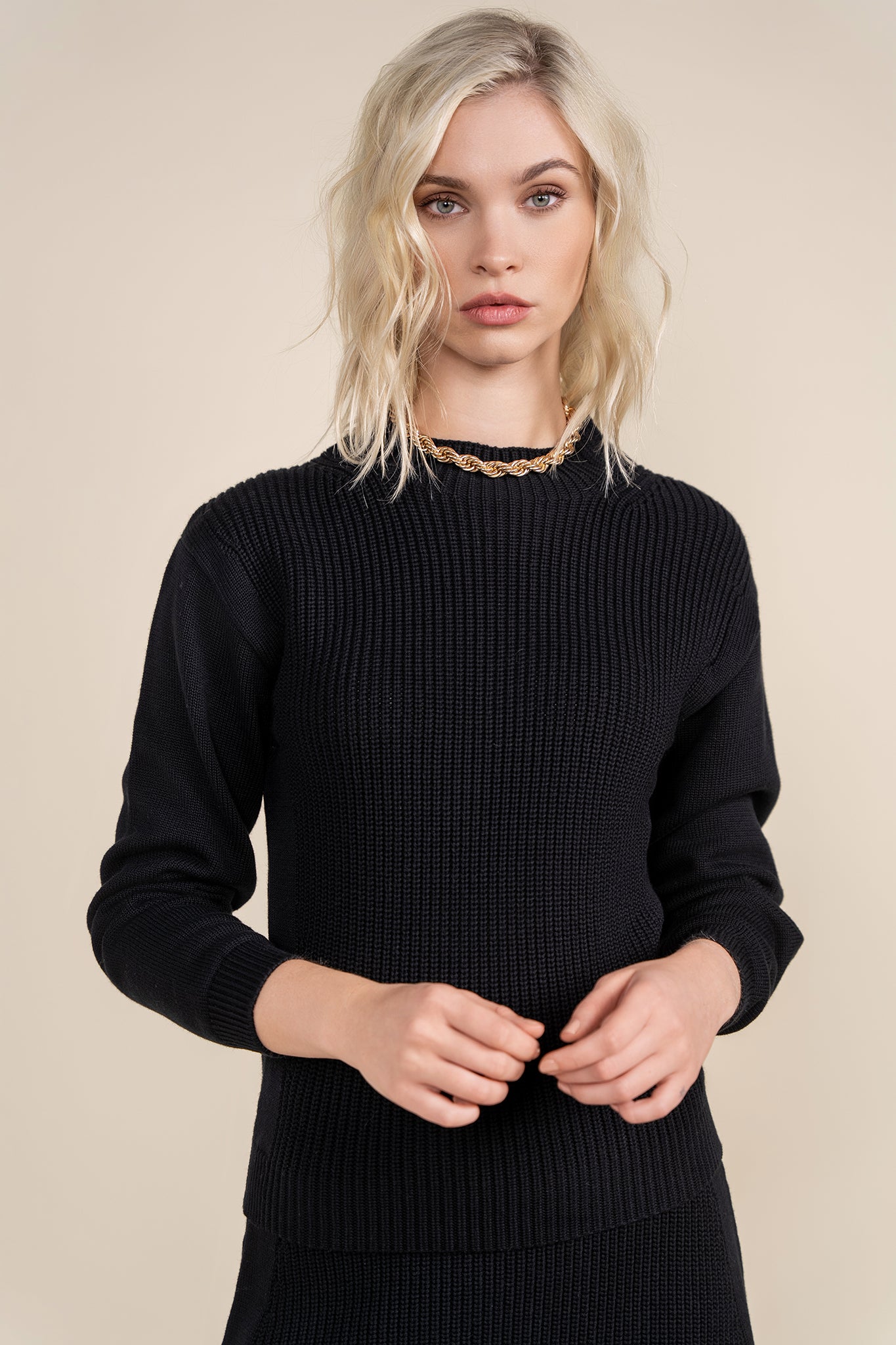 Marinha Sweater in Black