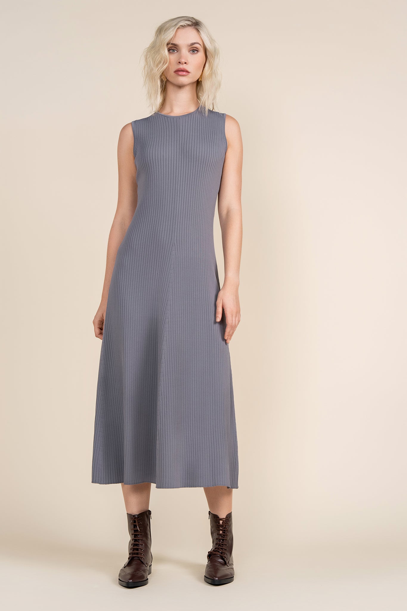 Caché Dress in Arctic Gray