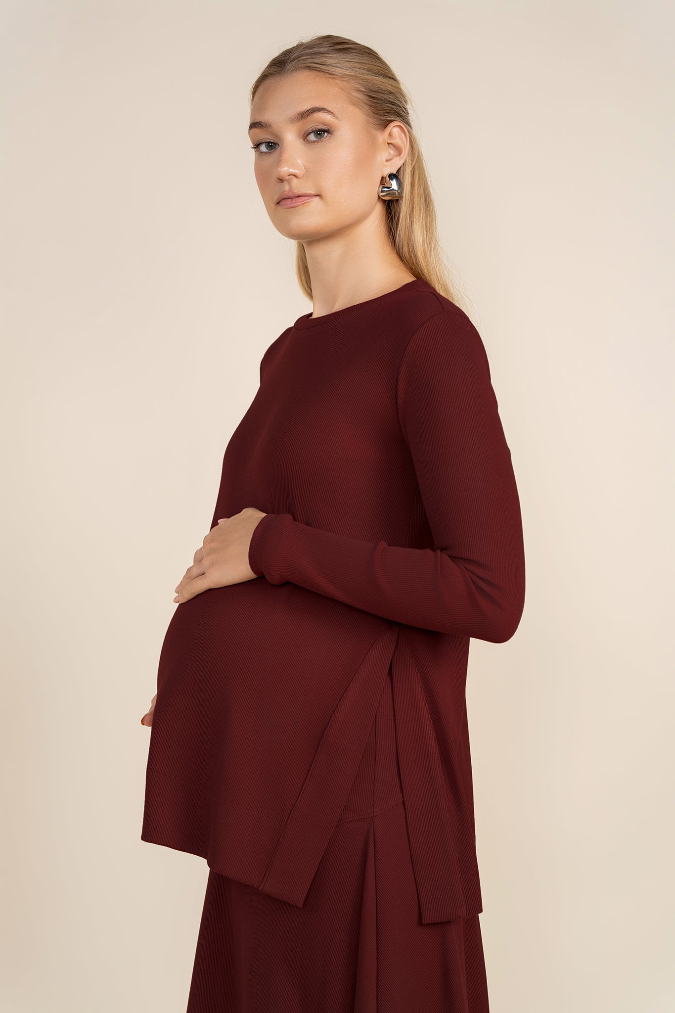 Ventt Maternity Top in Merlot