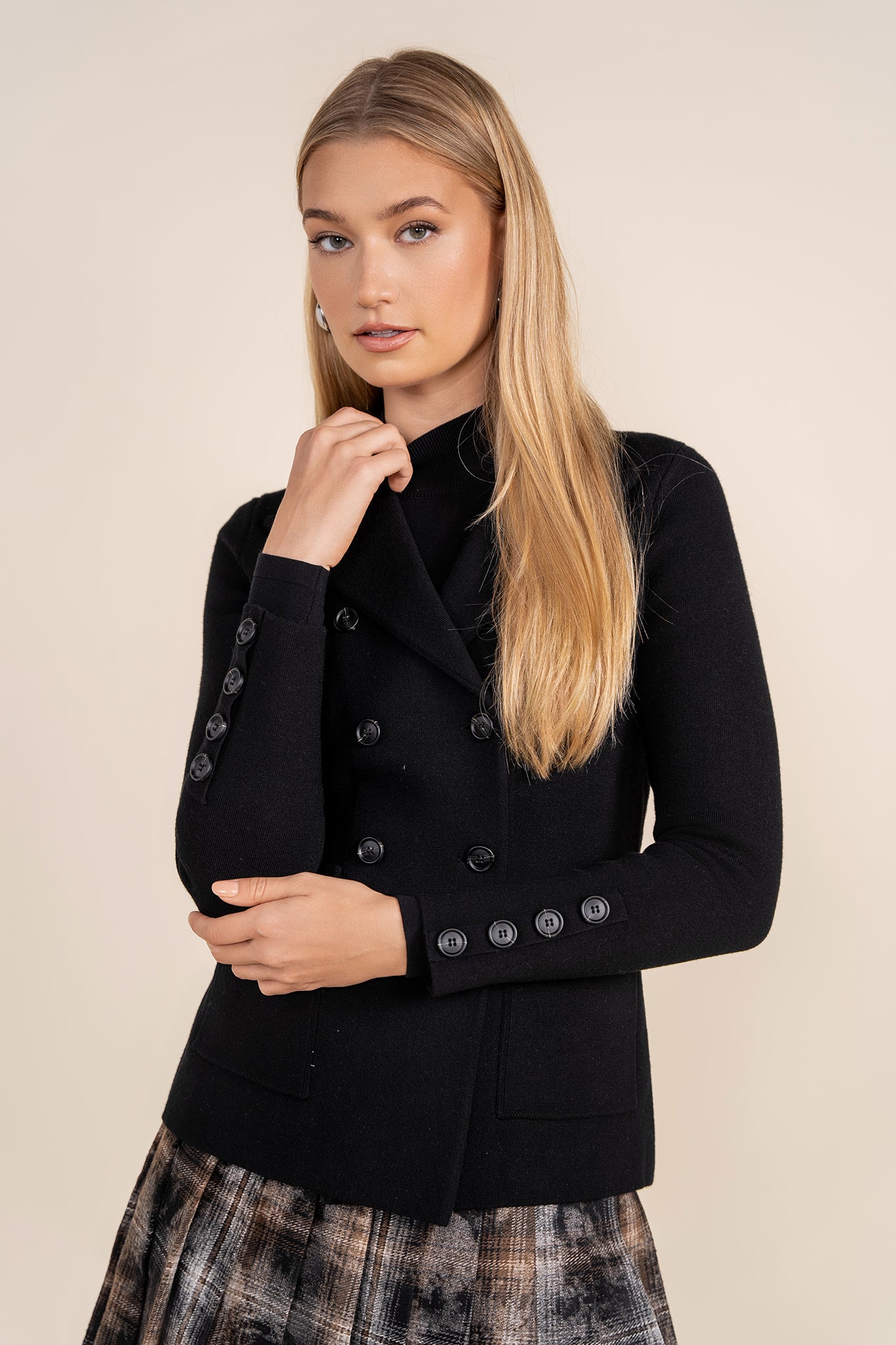 Hartt Blazer in Black